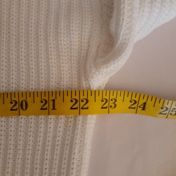 Vince Whit knit  Oversized Sweater - Picture 10 of 13